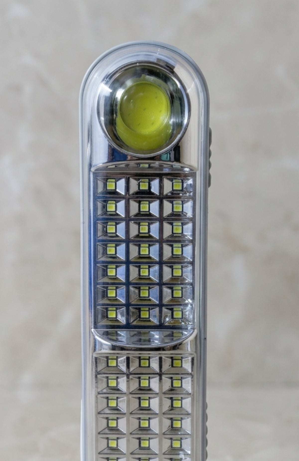 Lámpara Emergencia Solar Y Recargable Irm Led + Cable 50 Cm