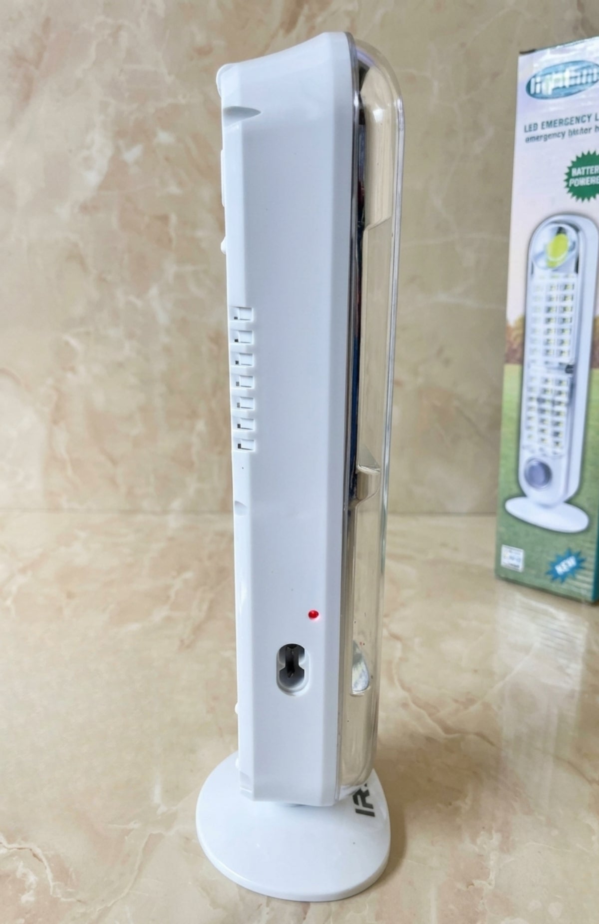 Lámpara Emergencia Solar Y Recargable Irm Led + Cable 50 Cm